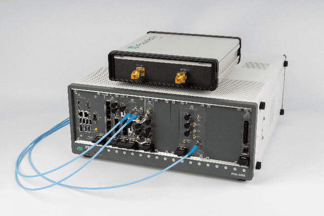 Figure 1 for Demonstration of a Real-Time Testbed for D-Band Integrated Sensing and Communication